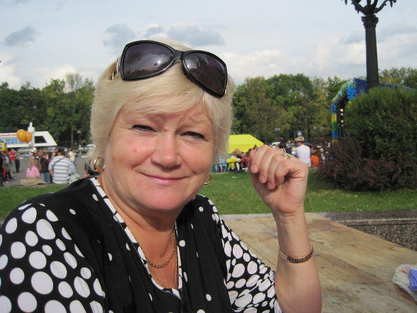 Людмила Модестова