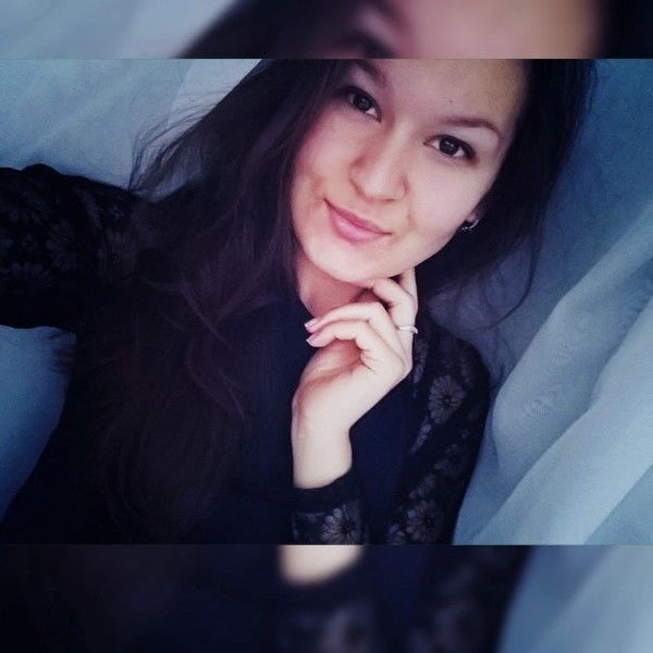 Алина Костина