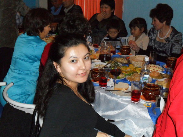 Баянслу Шакесова