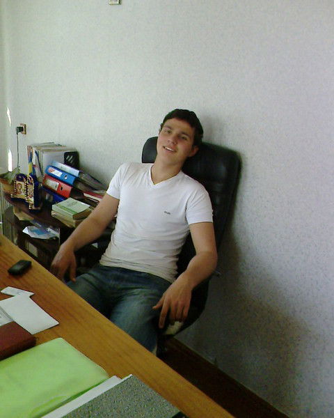 Максим Колесников