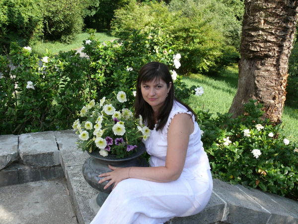 Елена Батура