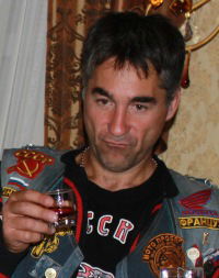 Слава Титов