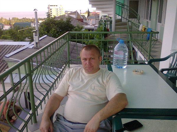 Николай Коновалов