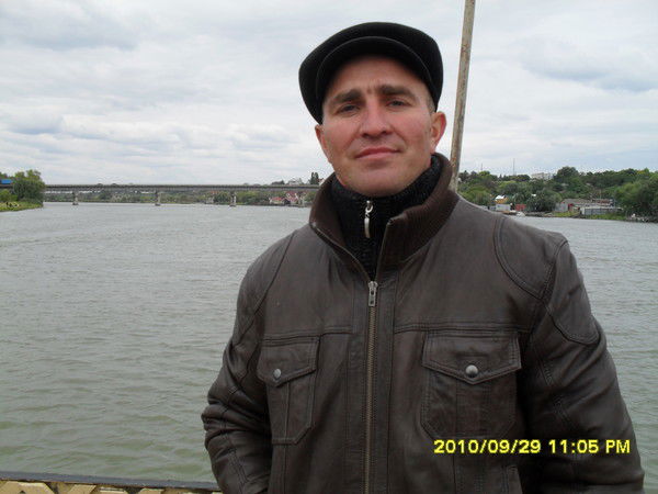 Юрий Баранов