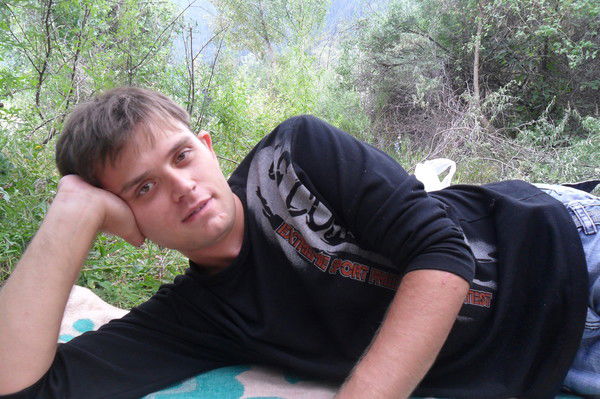 Александр Елисеев