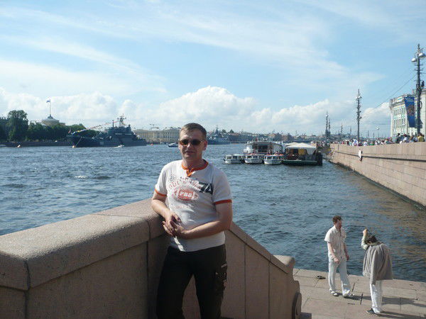 Павел Антонюк