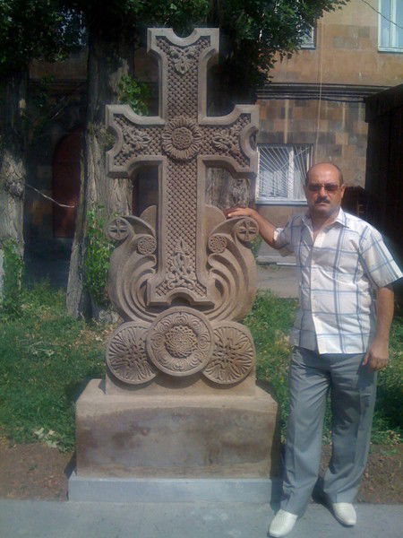 Арташec Петросян