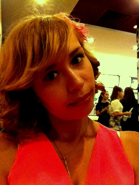 Анастасия Сергеевна )