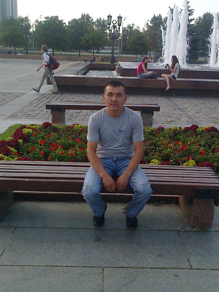 Союзбек Шарапов