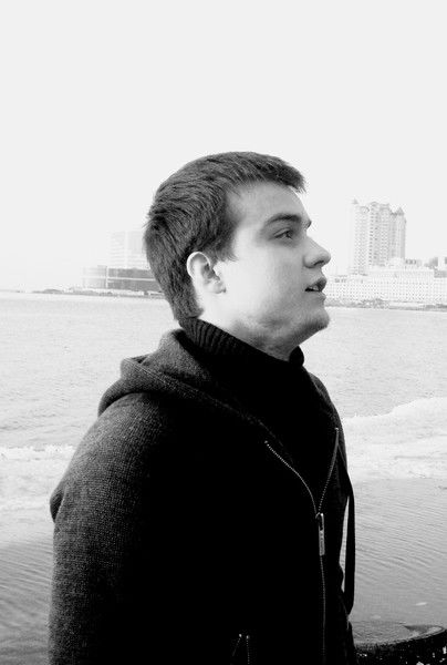 Олег Сустов