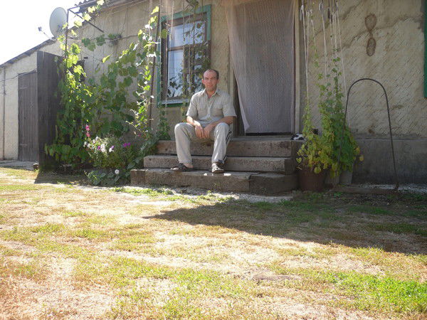 Виктор Петров