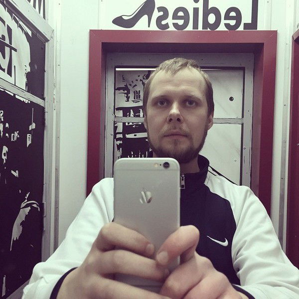 Игорь Голенко