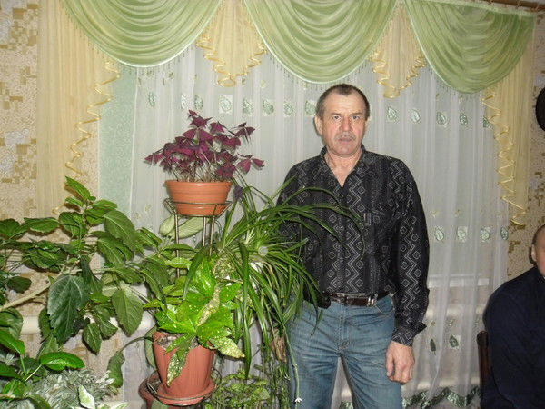 Александр Петер