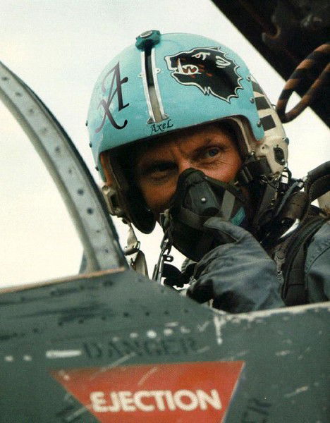 Александр Юринов