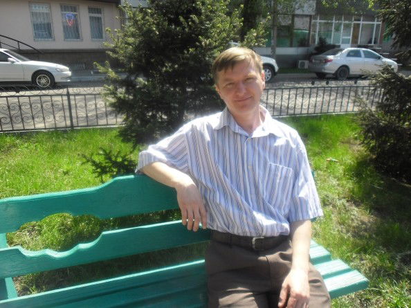 Борис Красников