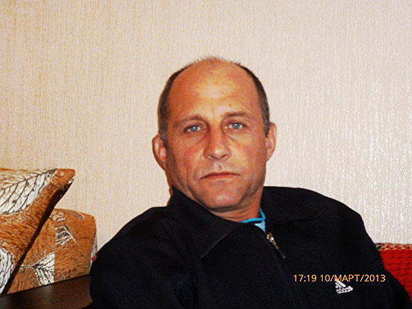 Владимир За