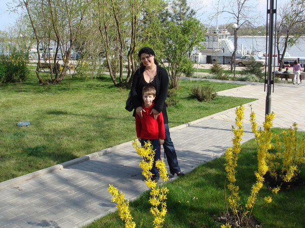 Неизвестно Неизвестно