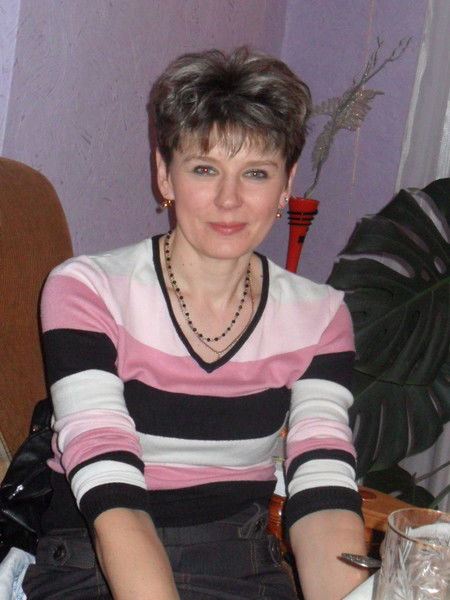 Елена Елена