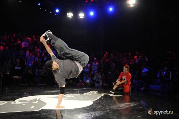 Илья Колесов