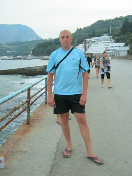 Неизвестно Неизвестно