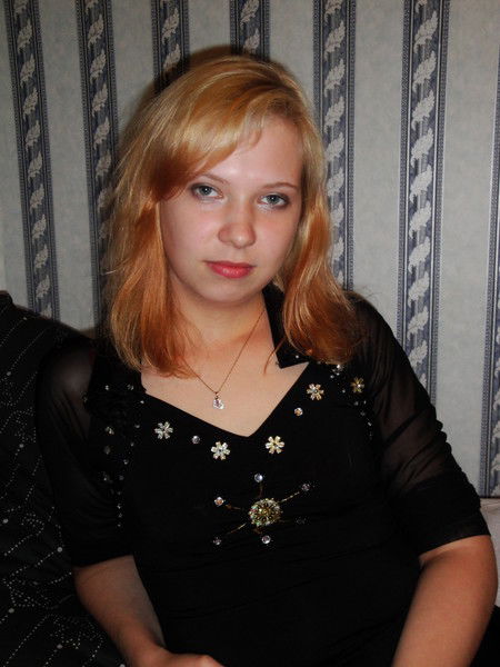 Анюта Ларукова