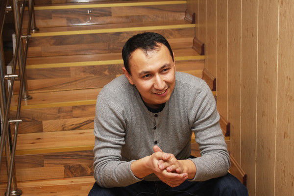 Ойбек Ахмедов