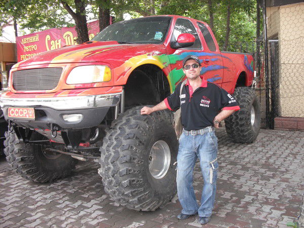 Александр Хрусталёв