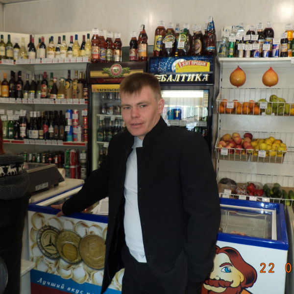 Станислав Толстов