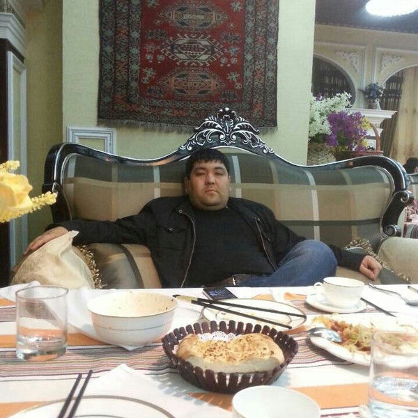 Авазбек Мансуров