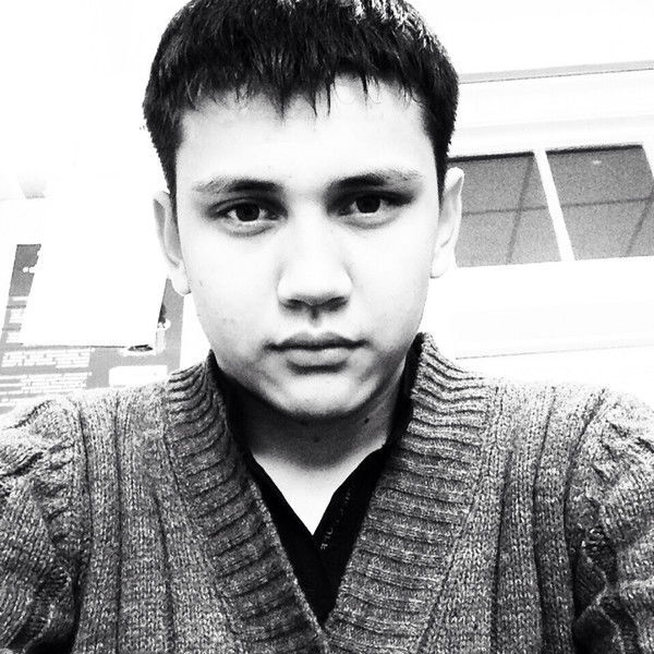 Парасат Бузаубаев