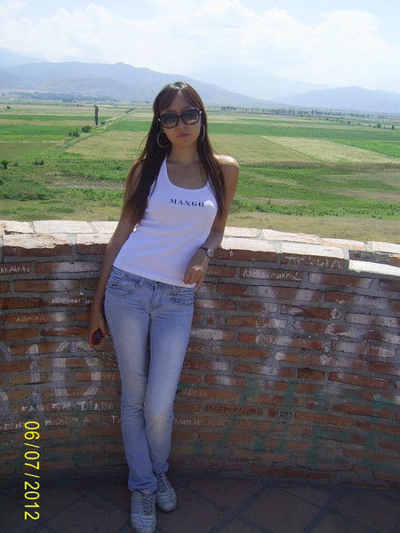 Айман Амирова