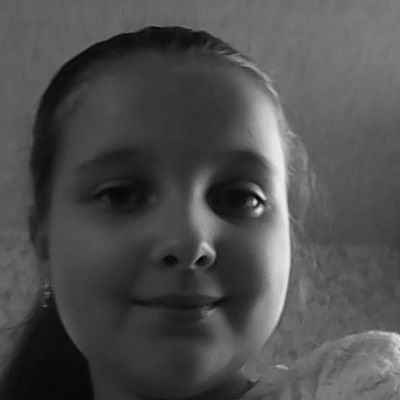 Варя Калачева