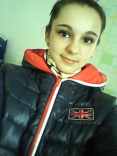 Анюта ************