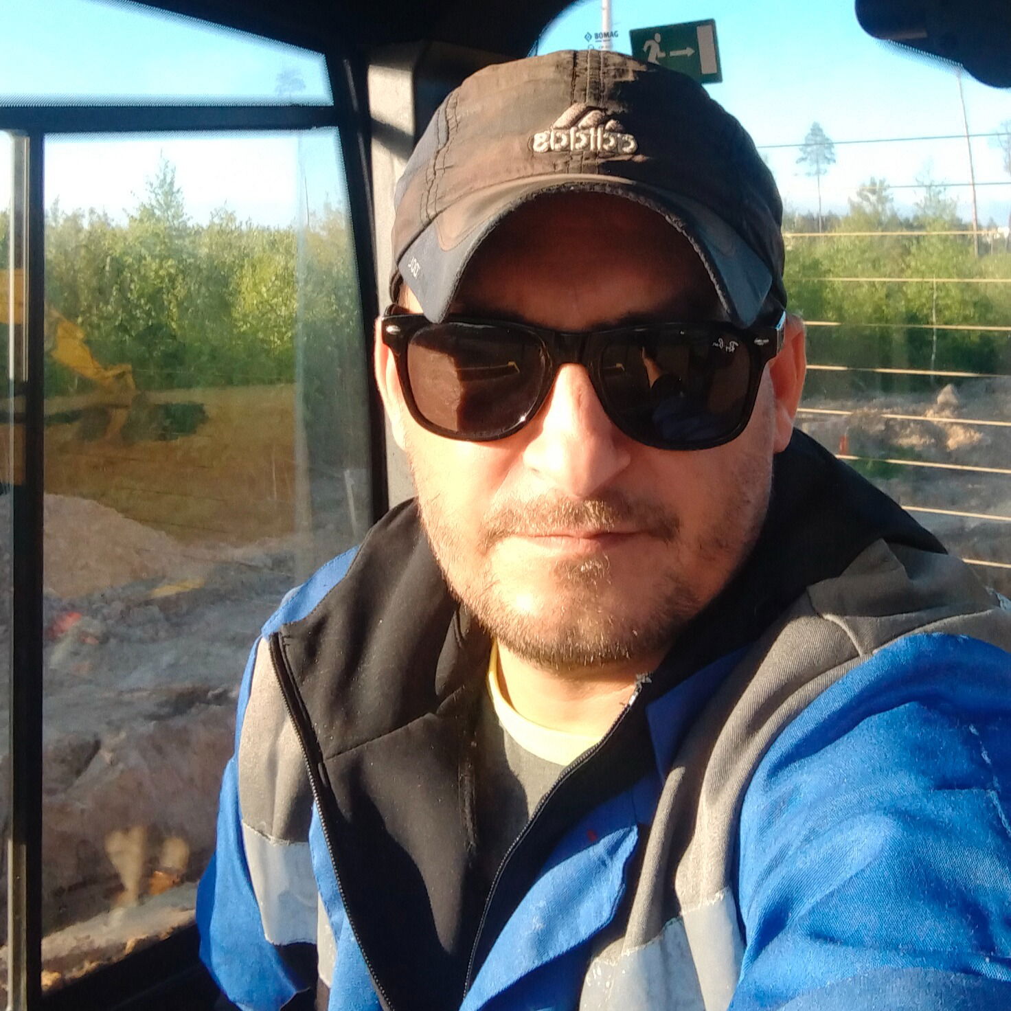 Максим Сидоров