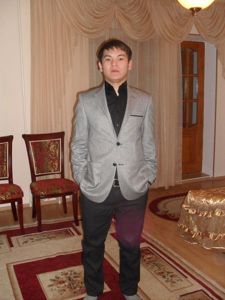 Алмаз Жанкулов