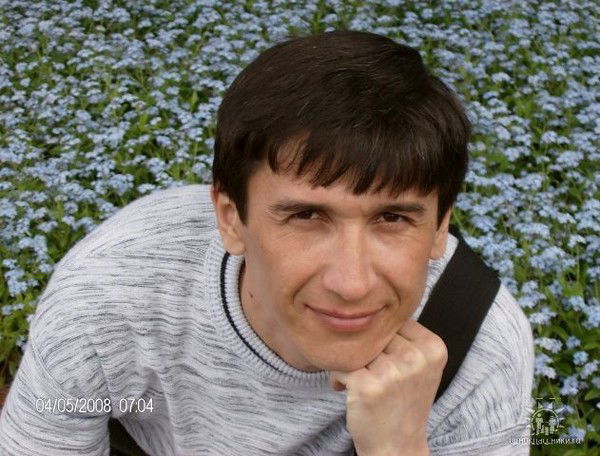 Толик Яхьяев