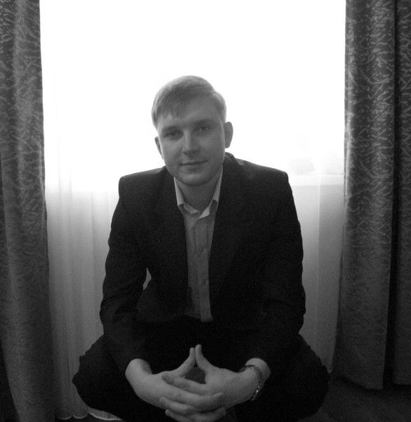 Александр Устимов