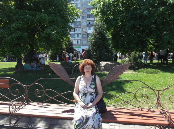 Надежда Буряк