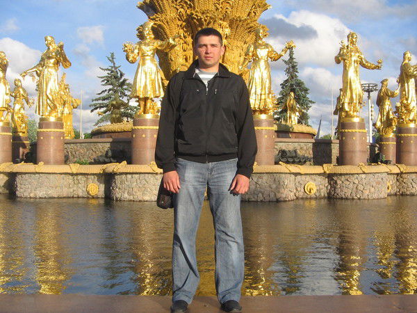 Андрей Тарасов