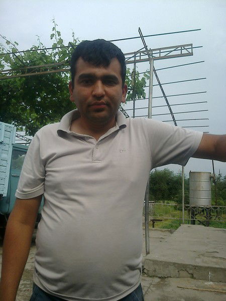 Исан Хасанов