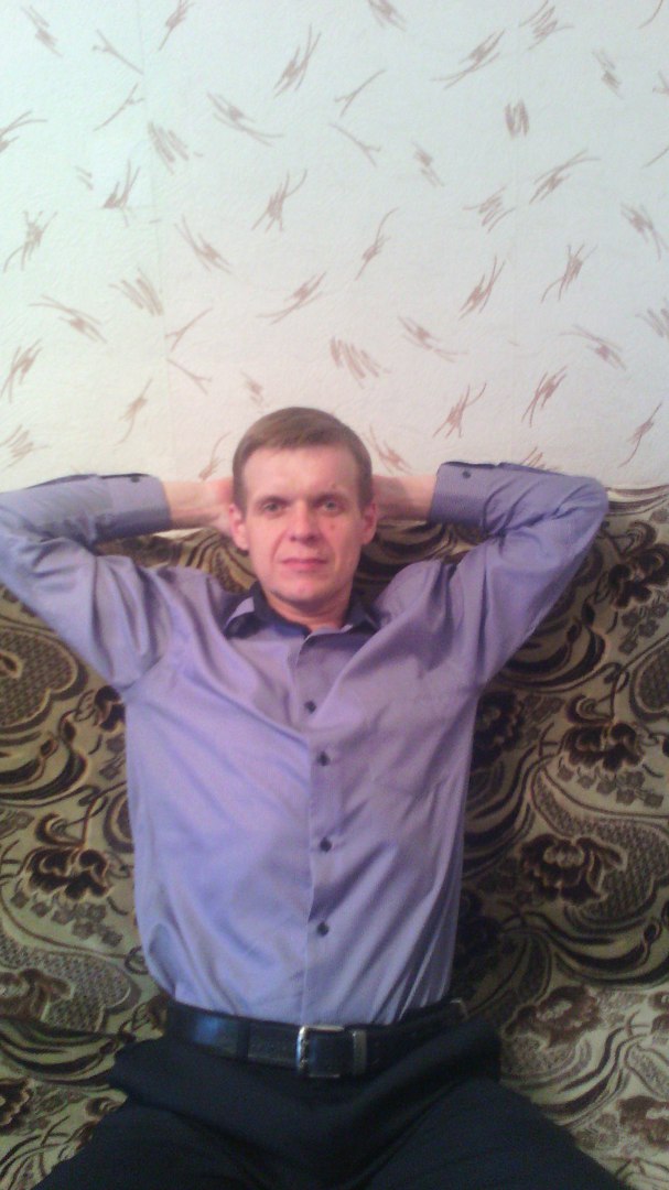 Денис Головин