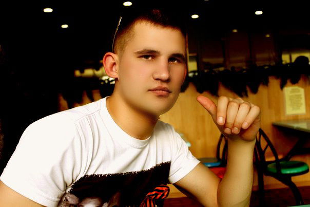 Александр Устьянцев