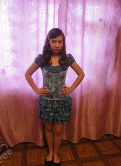 Таня Симанова