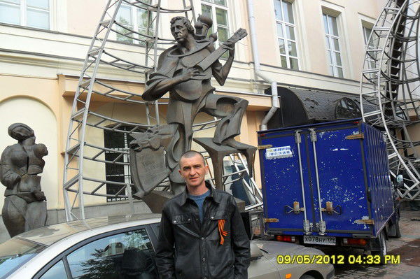 Виктор Иванов