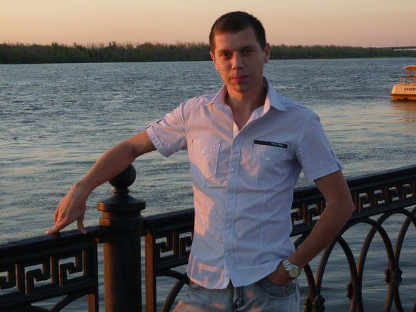 Максим Поздняков