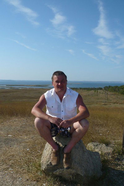 Владимир Степанов