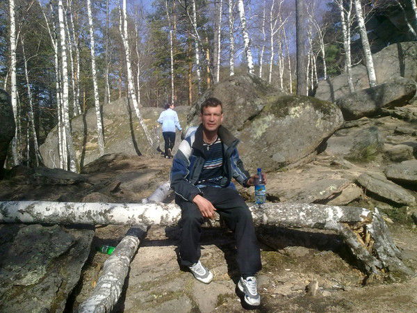 Сергей Максаков