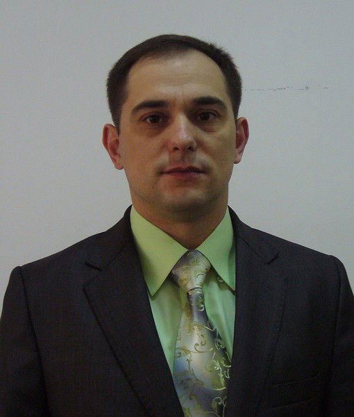 Анатолій Дубовий