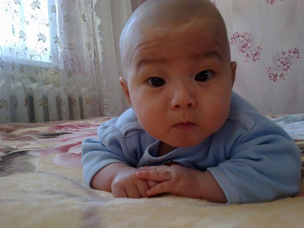 Алмас Султанов