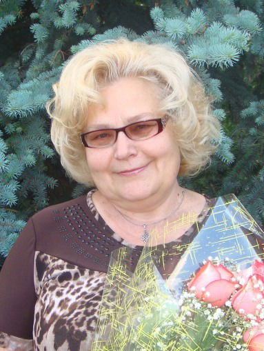 Кузмичева Галина